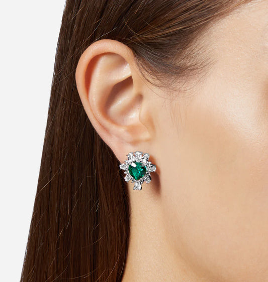 J19awj17 Emerald Earrings.2 900x