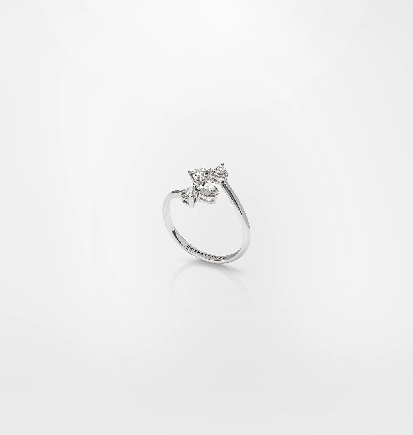 J19axd28 Silver Anello White.1