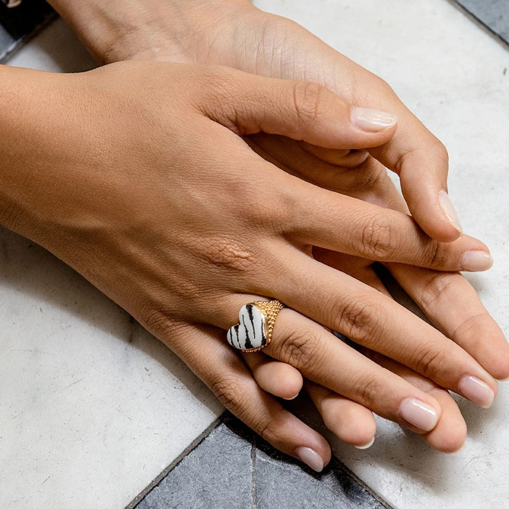 Rue Des Mille Chevalier Heart Ring – Zebra Enamel ANJ-01 Z