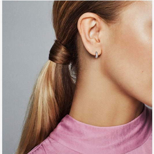 Orecchini a Cerchio Pandora con Maglia Snake e Pavé 299091C01