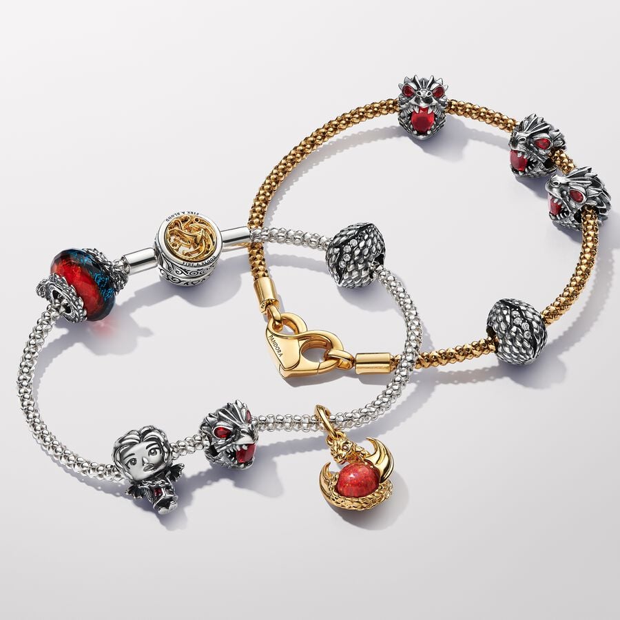 Q124 B Pdp Product Styled 03 1x1 Rgb