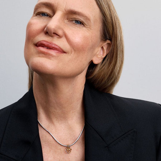 Q125 A Pdp Model Single 21 1x1 Rgb