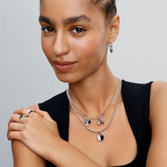 Q125 A Pdp Model Styled 04 1x1 Rgb