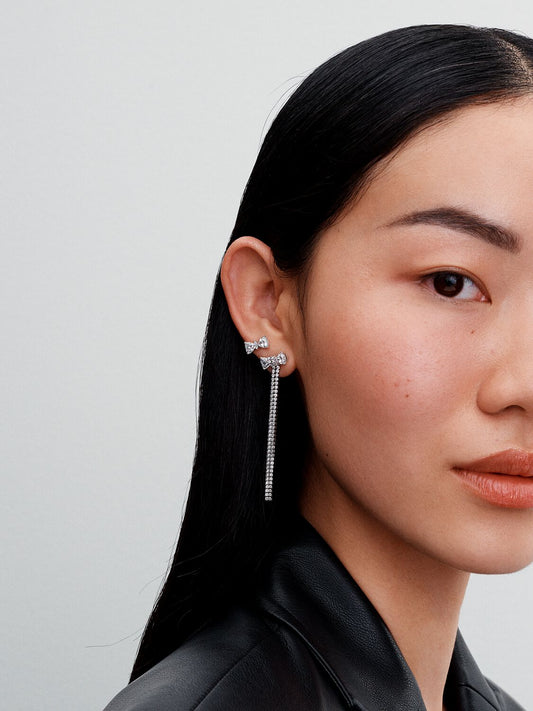 Q424 G Pdp Model Styled 02 1x1 Rgb