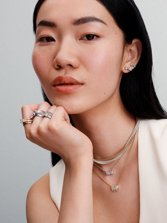 Q424 G Pdp Model Styled 07 1x1 Rgb