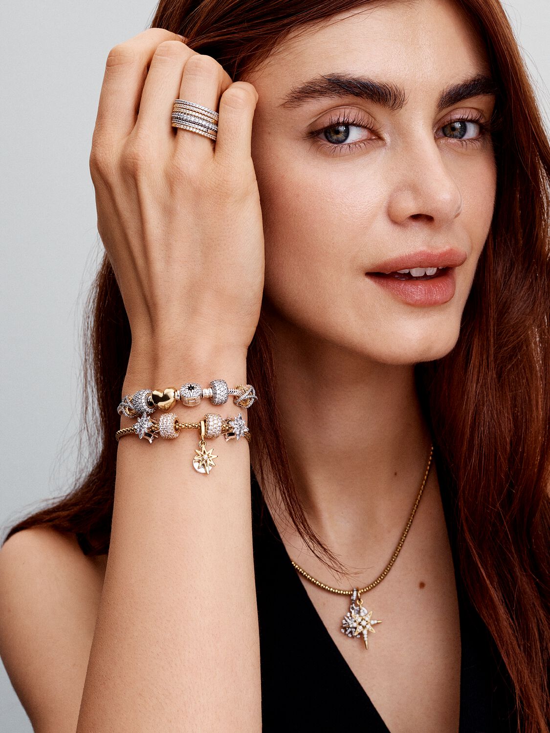 Q424 G Pdp Model Styled 13 1x1 Rgb