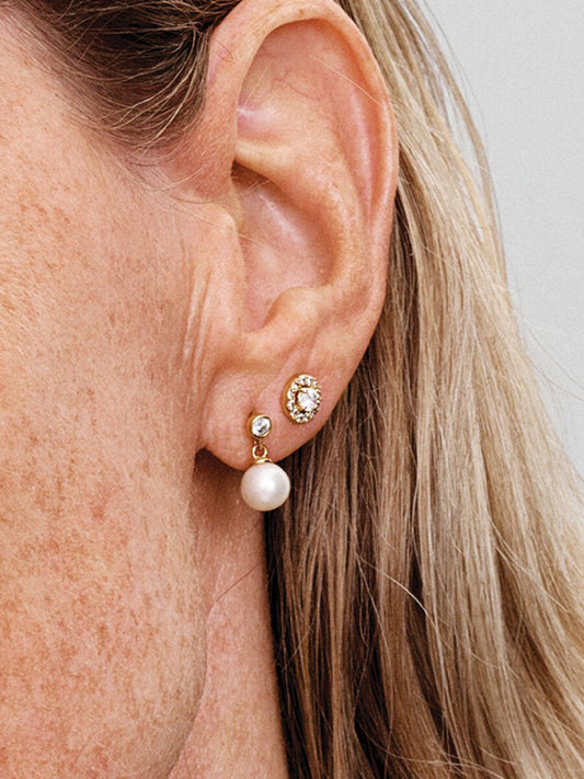 Q424 G Pdp Model Styled 24 1x1 Rgb Earring