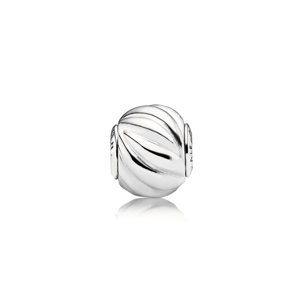 Charm Pandora Salute 796015