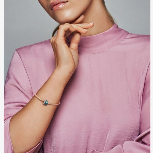 Charm Pandora Pesce e Onde dell’Oceano Sfavillante 789004C01