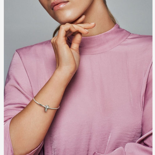 Charm Pendente Pandora Ragazza teenager 798904C01