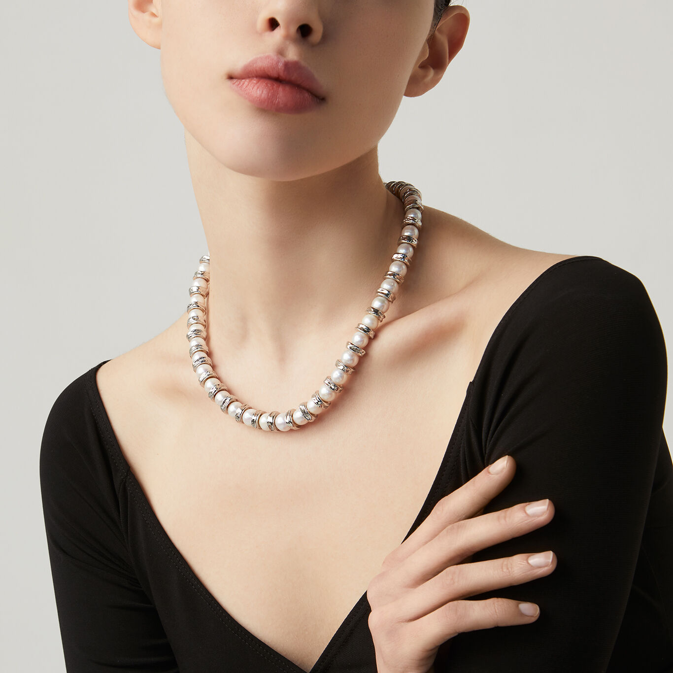 011483m01000 B 02.jpg