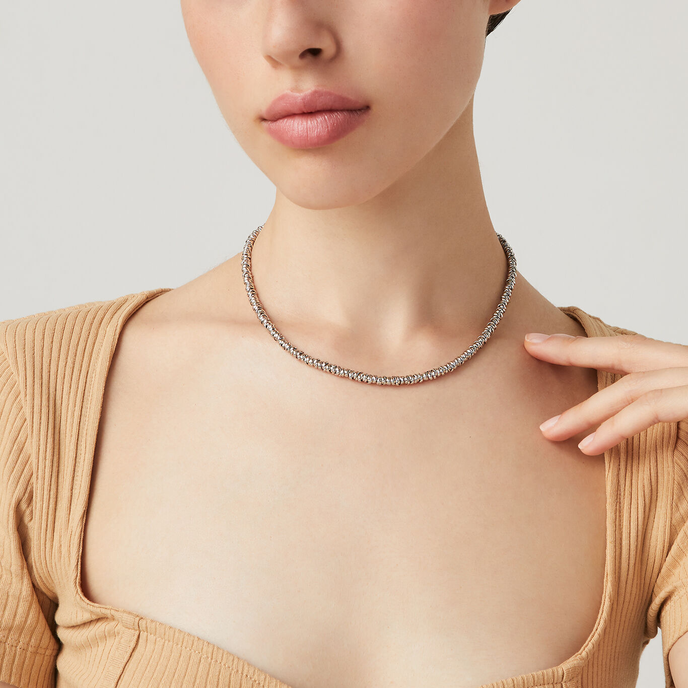 011593m01000 B 02.jpg