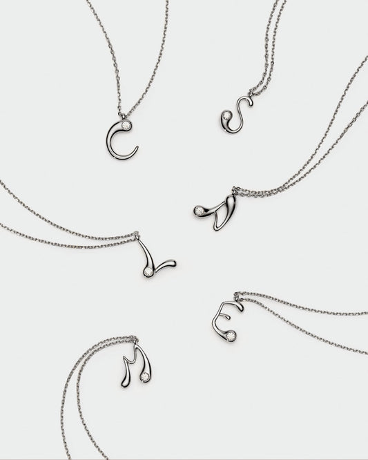 Collana PDPAOLA con ciondolo in argento con l’iniziale P CO02-B89-U