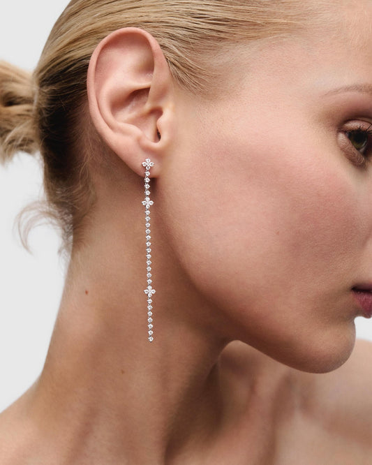 Orecchini PD PAOLA Orecchini Maggie Cascade in diamanti e oro bianco AR06-F92-U