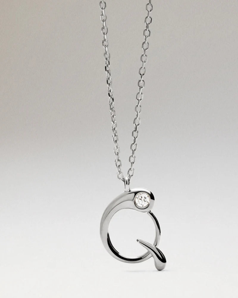 Collana PD PAOLA con ciondolo in argento con l’iniziale Q CO02-B90-U