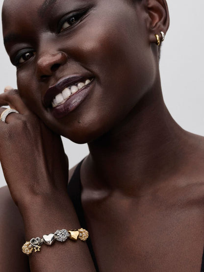 Charm Pandora Cuore Raggi Luminosi Placcatura in Oro 14k 764240C01