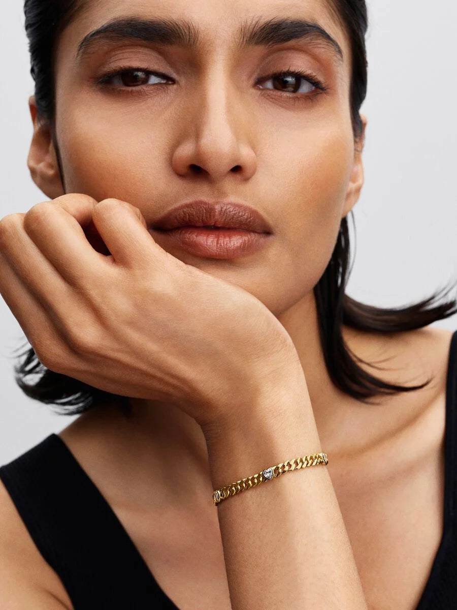 Bracciale Pandora Maglia Cubana con Cuori Placcatura in Oro 14k
