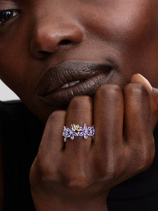 Anello Pandora Bridgerton, Anello Herbarium Fiori Viola e Ape 164395C01