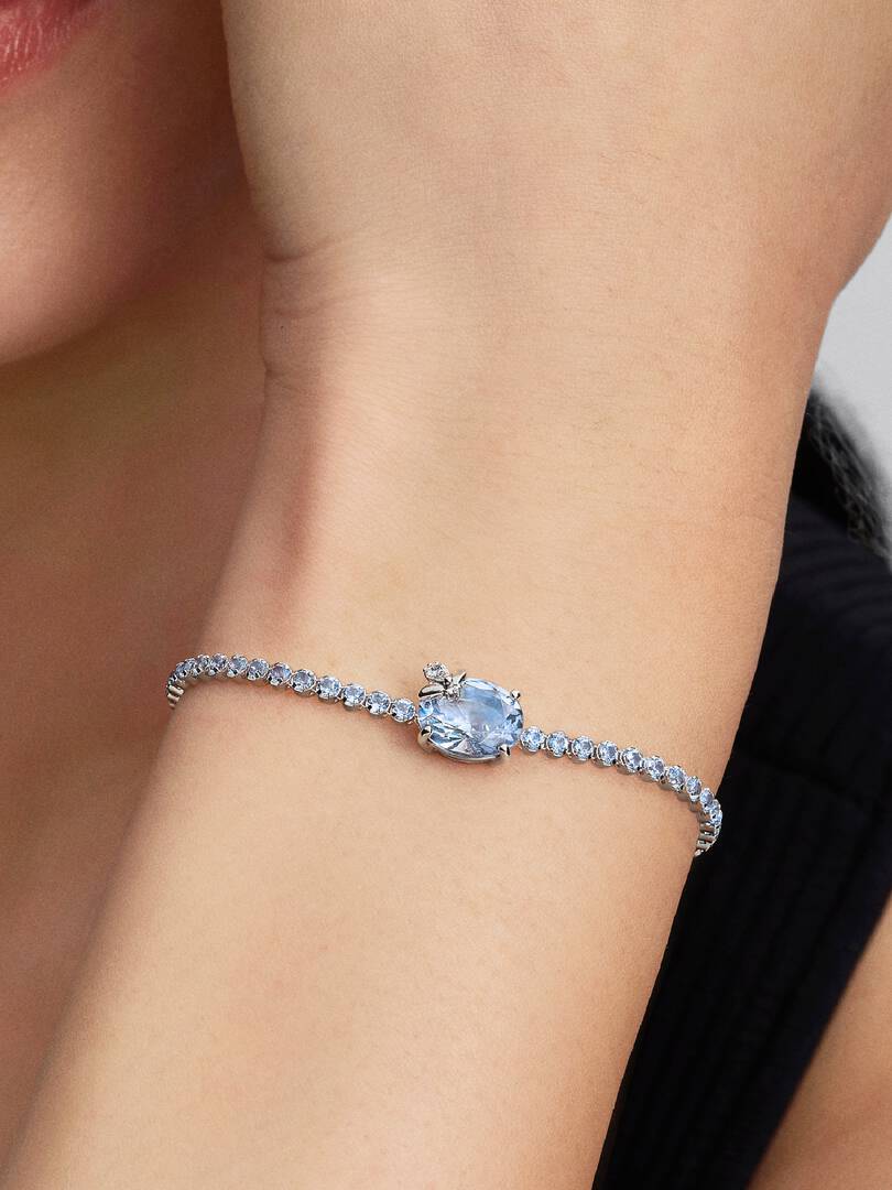 Bracciale Bridgerton, Tennis regolabile con Cristalli Azzurri e Ape 594401C01