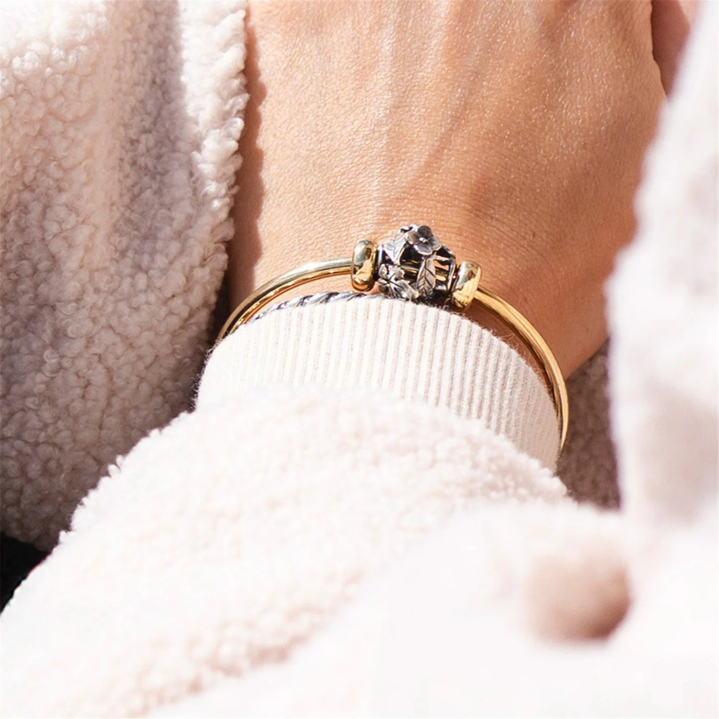 Silver Bead Ring Butterfly in Flight THUN by Trollbeads® - I Love Freedom TAGBE-10242EC