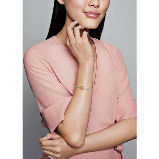 Bracciale Pandora Moments con Chiusura a Cuore Shine 560719