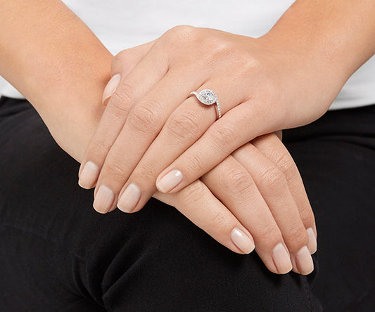 Swarovski Attract Swirl ring