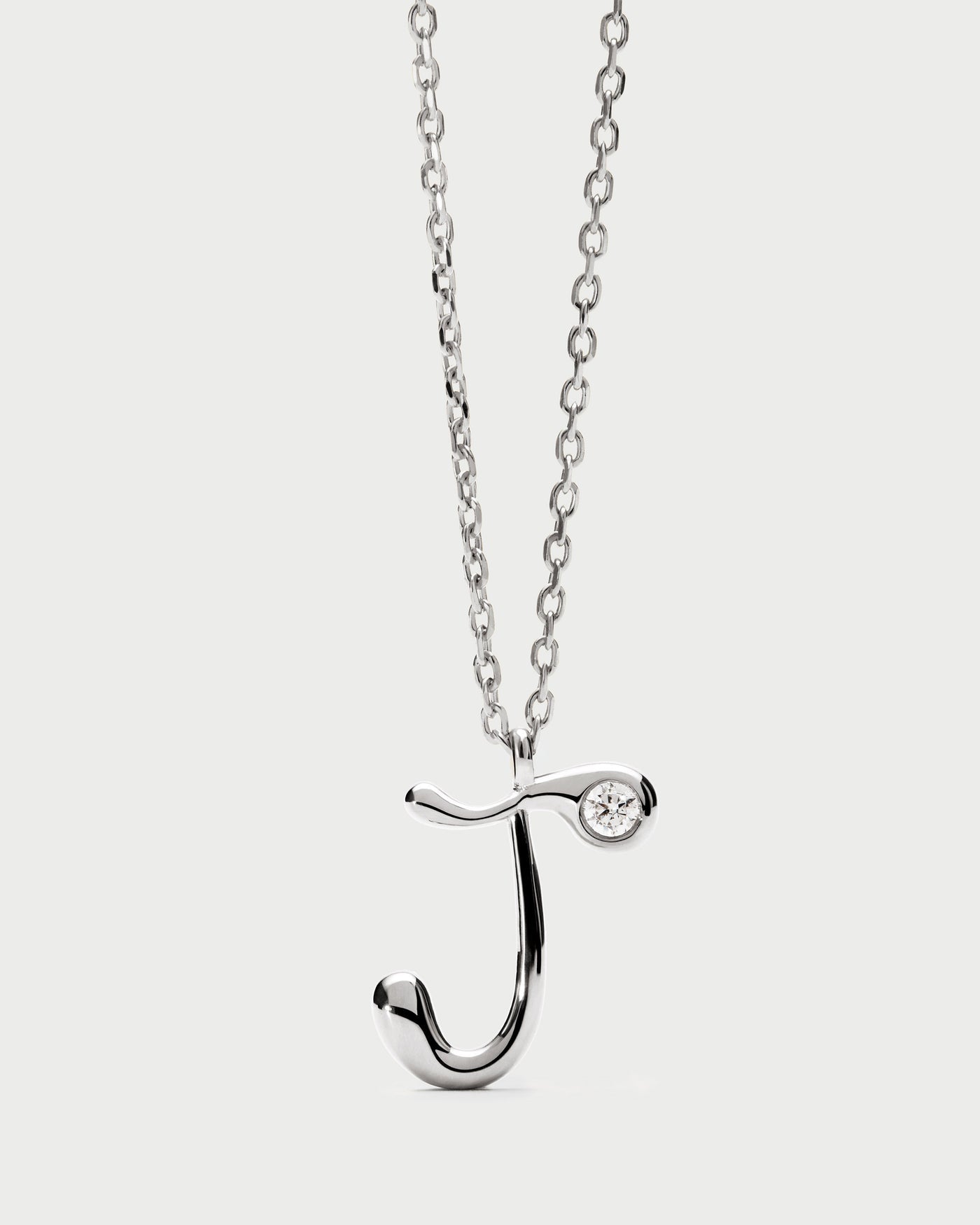 Collana PDPAOLA con ciondolo in argento con l’iniziale J CO02-B83-U