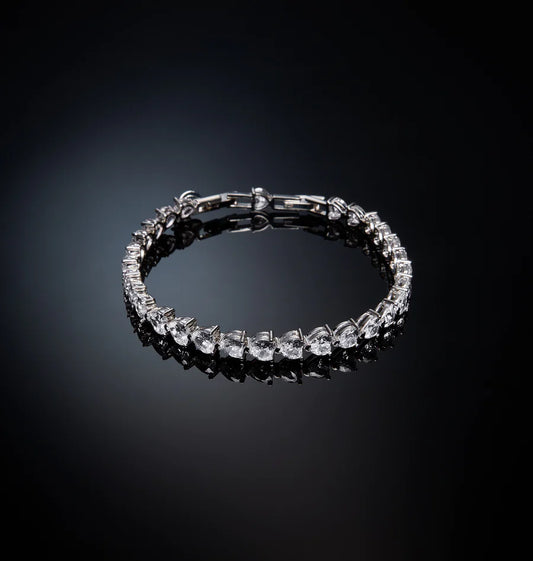 J19auv19 Bracelet Tenniswhiteheart.1 900x