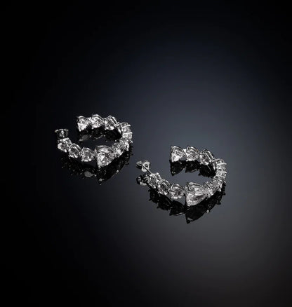 J19auv28 Earrings Hoopwhiteheart.3 900x