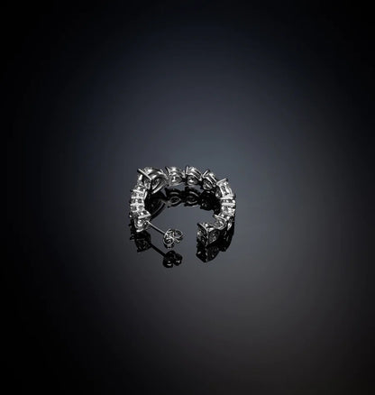 J19auv28 Earrings Hoopwhiteheart.4 900x