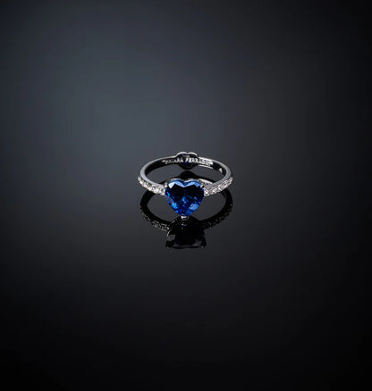 J19auv34 Ring Heart Blue.3 900x