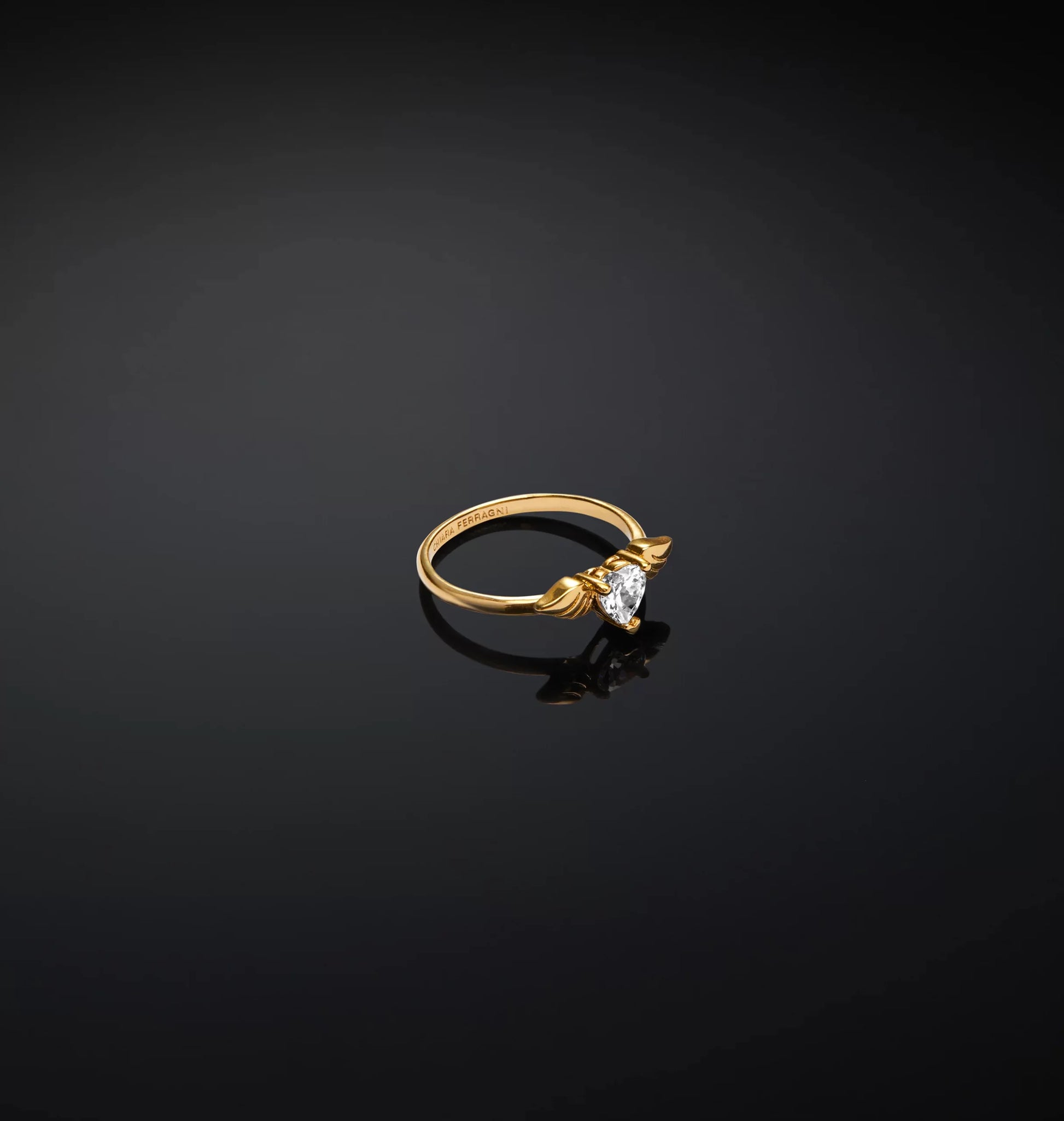 J19avh08 Cupido Anello Gold.3 3000x