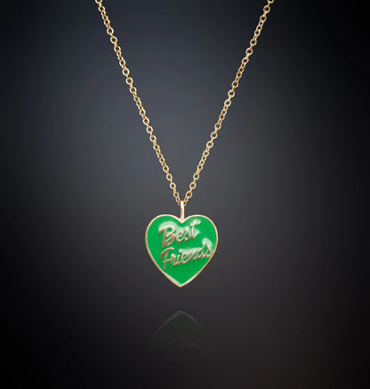 J19avi02 Loveparade Green.1 900x