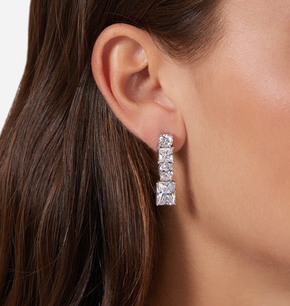 J19avu03 Princess Earrings Silver.2 900x