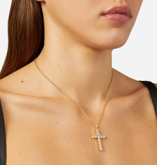 J19awc11 Croci Necklace Gold.2 900x