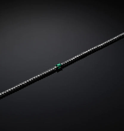 J19awj13 Emerald Necklace Silver.3 900x