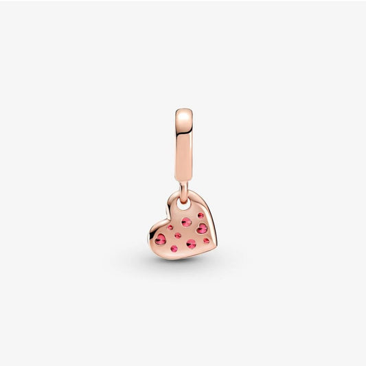 Charm Pandora Cuore Obliquo con Pavé Rosso 789404C02
