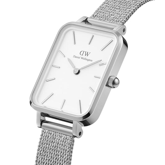 Dw00100438 Quadro Mesh 20x26 S White Closeup Angle1