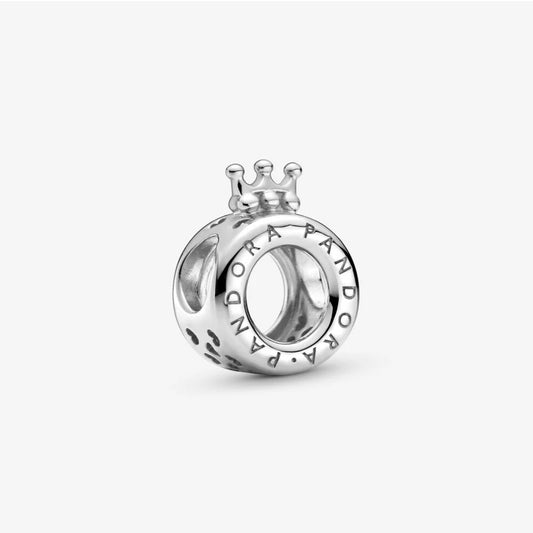 Charm Pandora con Logo e O Coronata 799036C00