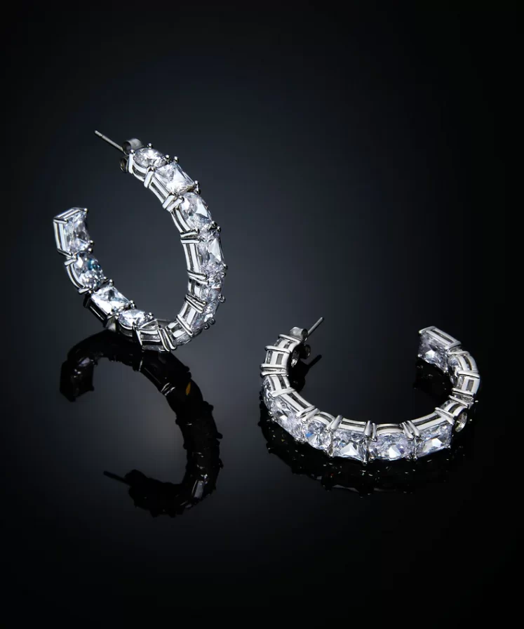 J19avu02 Princess Earrings Silver.1 900x