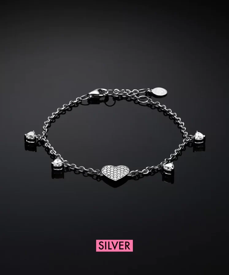 J19axd02 Silver Bracelet.1 900x